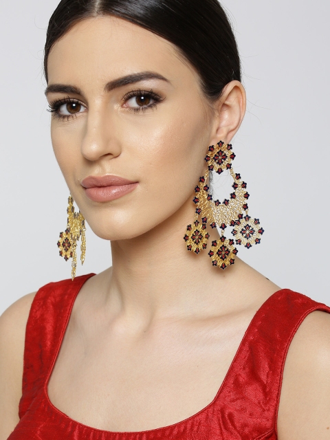 

Zariin Navy & Red 22K Gold-Plated Enamelled Filigree Crescent-Shaped Chandbalis