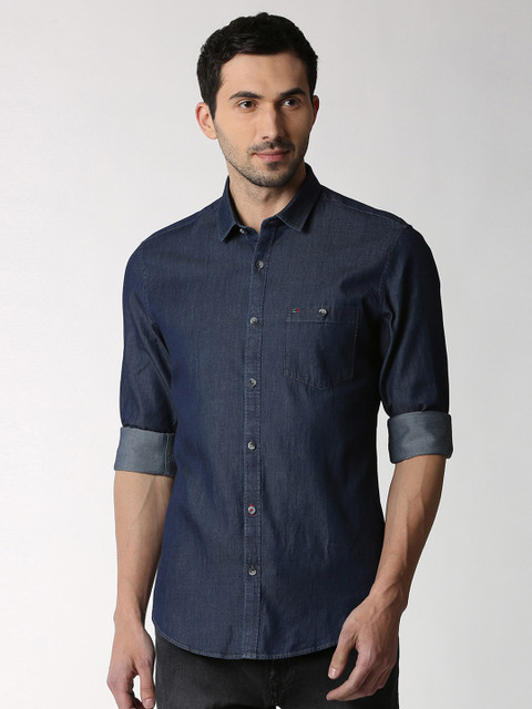 

Peter England Casuals Men Blue Slim Fit Solid Casual Shirt