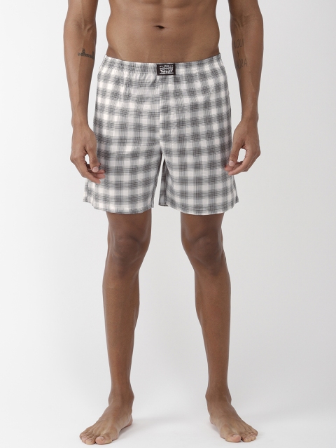 

Levis Men White & Black Checked Boxers BS-300LS-1PK-STYLE-024-667
