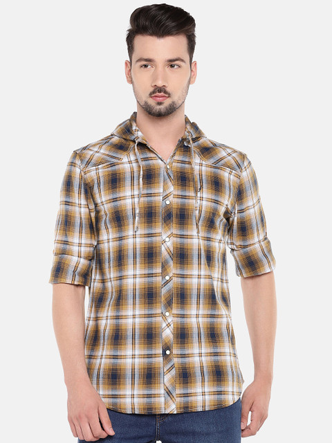 

Globus Men Beige & Black Regular Fit Checked Casual Shirt