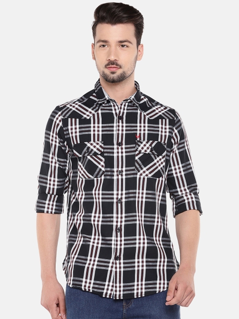 

Globus Men Black Slim Fit Checked Casual Shirt