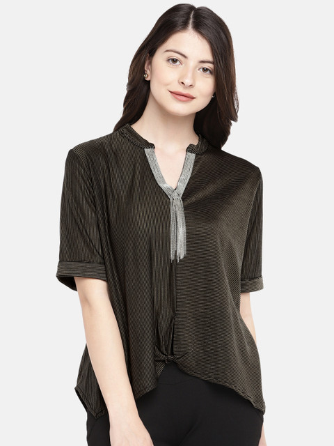 

Manola Women Black Solid High-Low Top