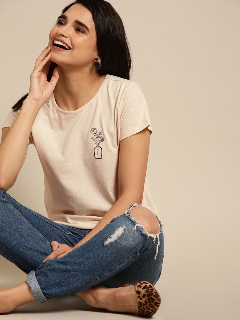 

DressBerry Women Beige Solid Round Neck T-shirt
