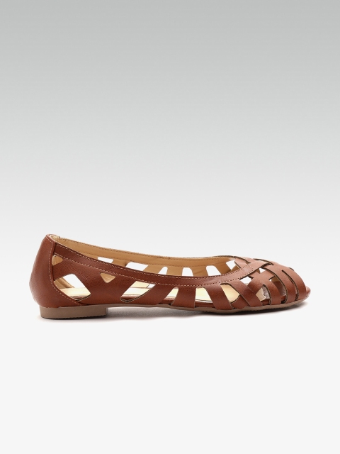 

DOROTHY PERKINS Women Brown Cut-Out Peep-Toe Flats