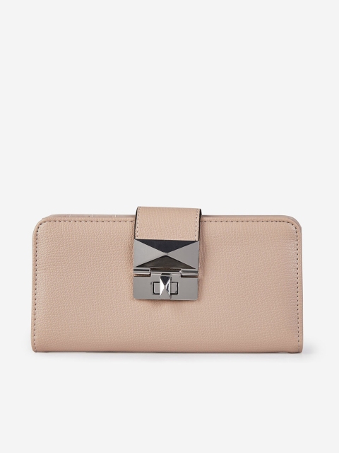 

DOROTHY PERKINS Women Peach-Coloured Textured Two Fold Wallet