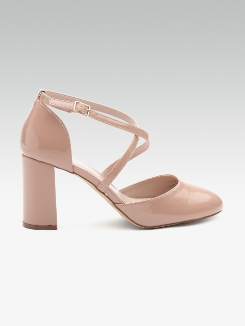 

DOROTHY PERKINS Women Peach-Coloured Solid Pumps