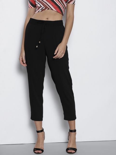 

DOROTHY PERKINS Women Black Solid Petite Cropped Regular Trousers