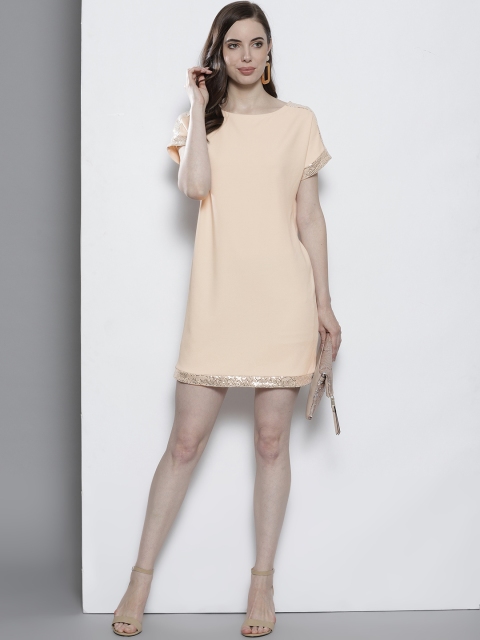 

DOROTHY PERKINS Women Peach-Coloured Solid Shift Dress