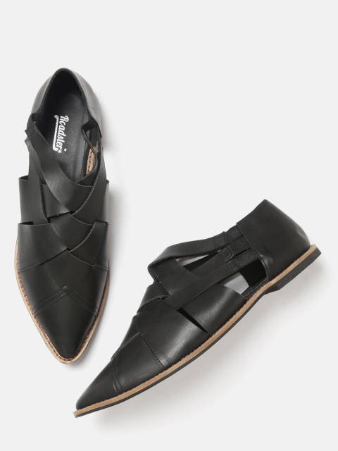 

Roadster Women Black Solid Flats with Cut-Work Detail