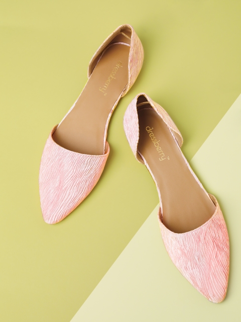 

DressBerry Women Pink Textured Flats