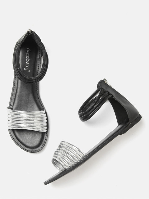 

DressBerry Women Silver-Toned & Black Colourblocked Solid Open Toe Flats