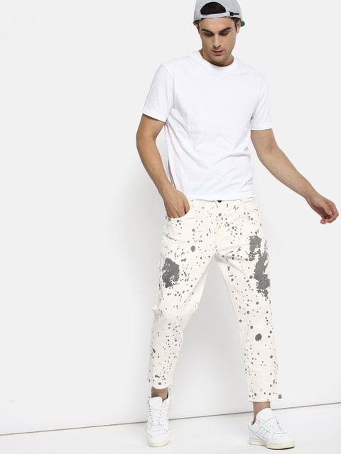

Kook N Keech Men Off-White & Grey Slim Tapered Fit Mid-Rise Clean Look Cropped Jeans