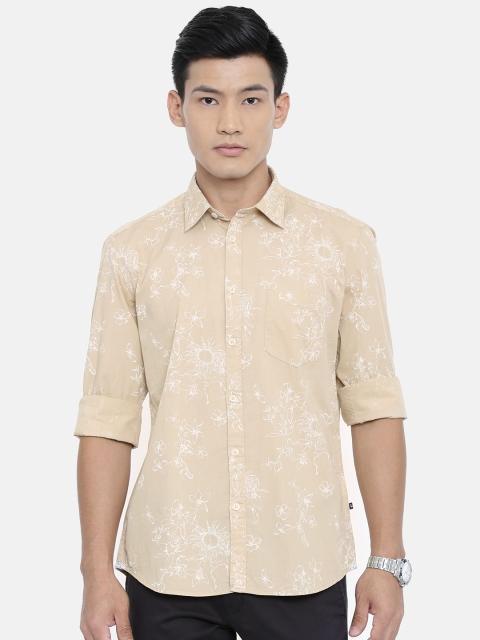 

Parx Men Beige & White Slim Fit Printed Casual Shirt