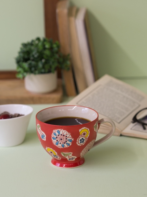 

Chumbak Red Printed Ceramic Cup