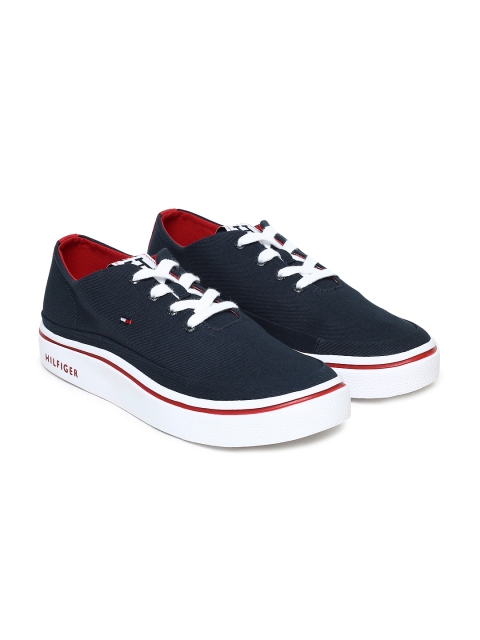 

Tommy Hilfiger Men Blue Sneakers