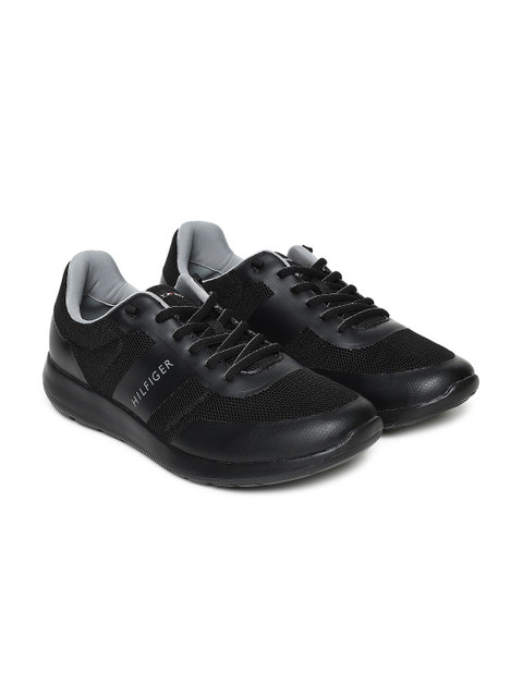 

Tommy Hilfiger Men CORE LIGHTWEIGHT MESH Black Sneakers