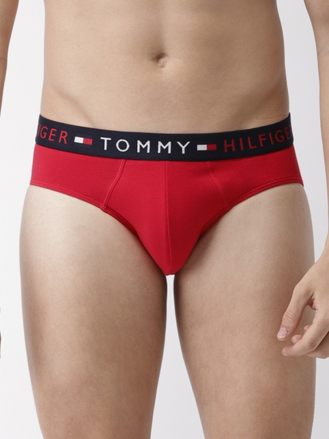 

Tommy Hilfiger Men Red Solid Briefs P9AB1109