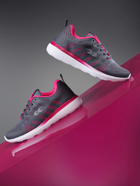 

Crew STREET Women Grey Woven Design Running Shoes