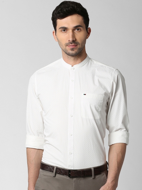 

Peter England Casuals Men White Slim Fit Printed Casual Shirt
