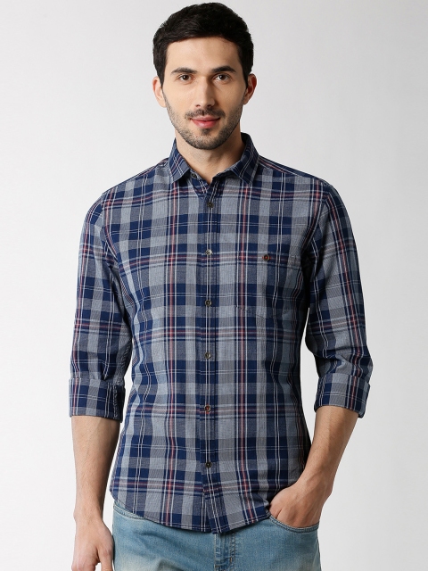 

Peter England Casuals Men Blue Slim Fit Checked Casual Shirt