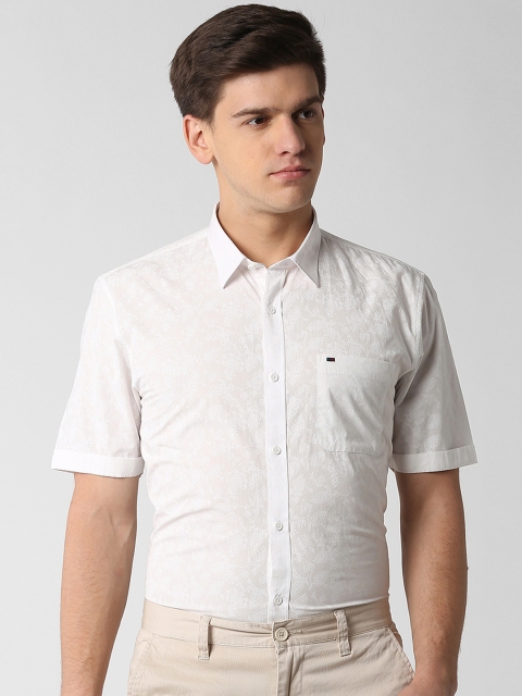 

Peter England Casuals Men White Slim Fit Printed Casual Shirt