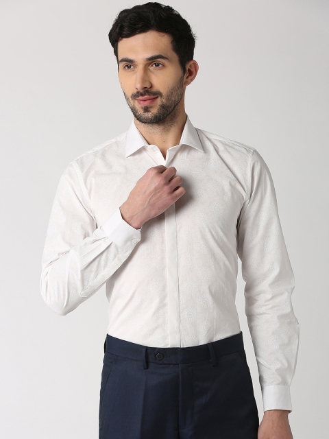 

Peter England Men Off-White Slim Fit Printed Formal Shirt