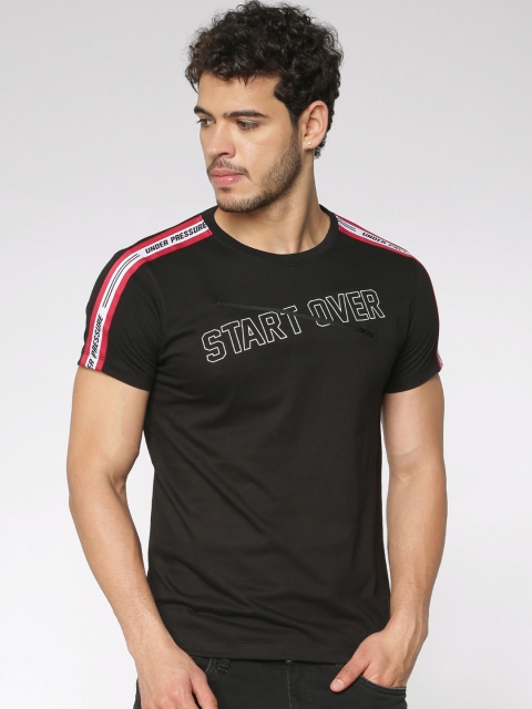 

ONLY & SONS Men Black Printed Round Neck T-shirt