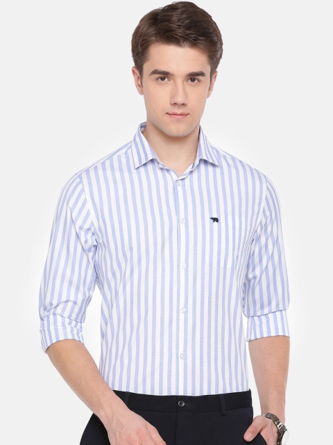 

THE BEAR HOUSE Men Blue & White Slim Fit Striped Semiformal Shirt