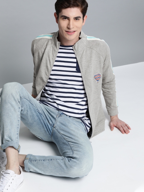 

Mast & Harbour Men Grey Melange Solid Sweatshirt