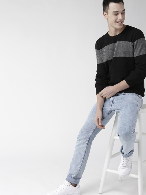 

Mast & Harbour Men Black & Grey Colourblocked Sweater