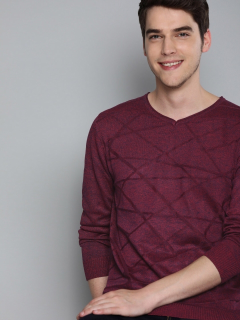 

Mast & Harbour Men Maroon Self Design Pullover Sweater