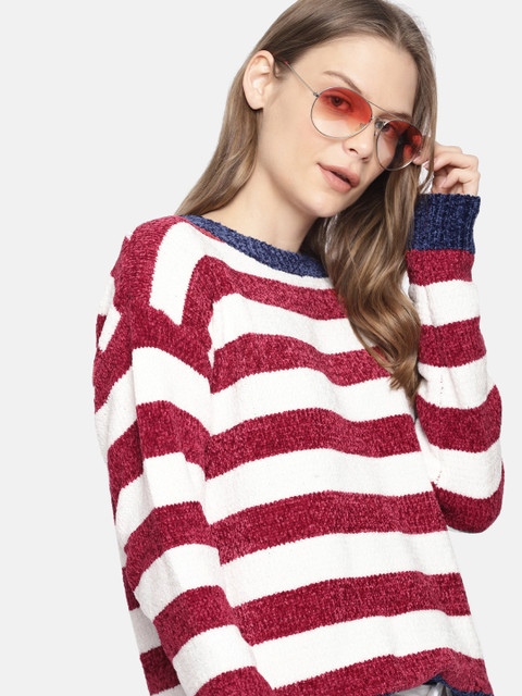 

Harvard Women White & Red Striped Pullover Sweater