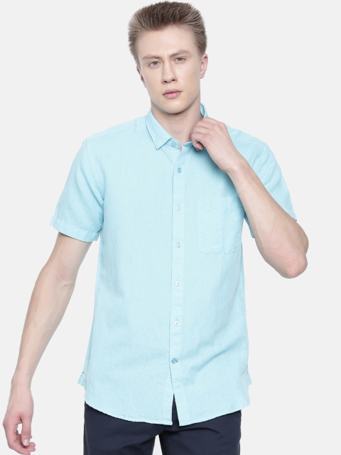 

Classic Polo Men Blue Slim Fit Solid Casual Shirt