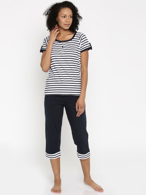 

Slumber Jill Navy & White Striped Lounge Set FWSJ306, Navy blue