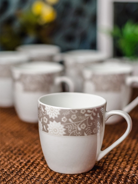 

SONAKI White Printed Bone China Set