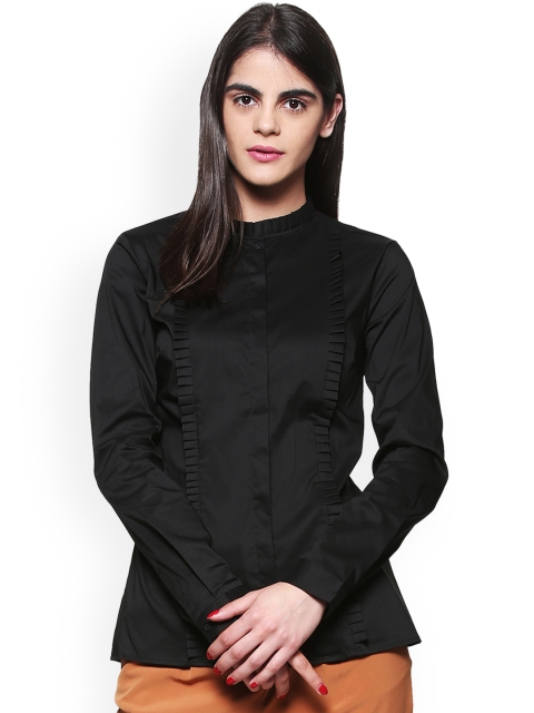 

Van Heusen Woman Black Regular Fit Solid Casual Shirt