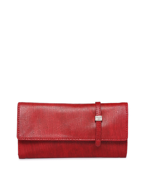 

Baggit Women Red Textured Three Fold Wallet