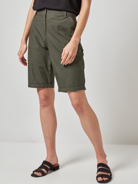 

DOROTHY PERKINS Women Olive Green Solid Regular Fit Regular Shorts