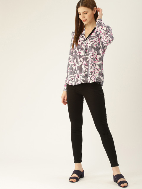 

ESPRIT Women Black & White Printed Top