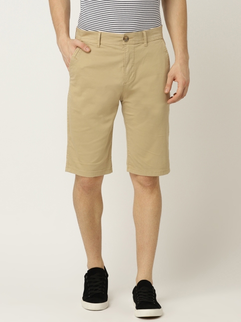 

ESPRIT Men Beige Solid Slim Fit Regular Shorts