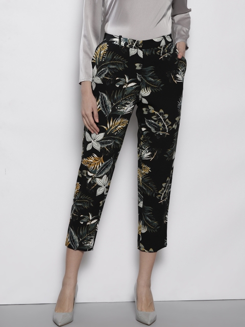 

DOROTHY PERKINS Women Black & Green Regular Fit Printed Cropped Trousers