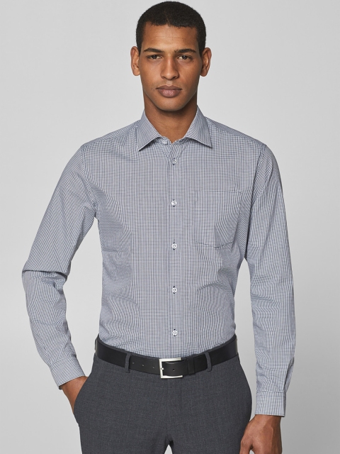 

ESPRIT Men Black & White Slim Fit Checked Formal Shirt
