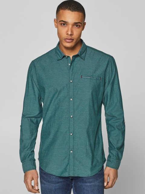 

ESPRIT Men Green & White Slim Fit Striped Casual Shirt