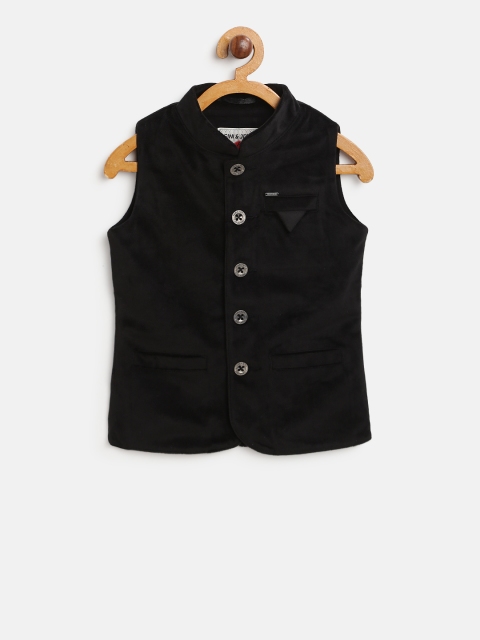 

Gini and Jony Boys Black Solid Velvet Finish Waistcoat