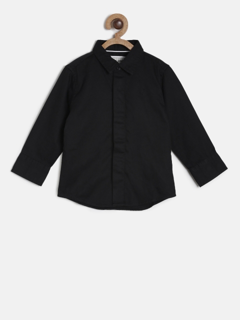 

Gini and Jony Boys Black Regular Fit Solid Casual Shirt