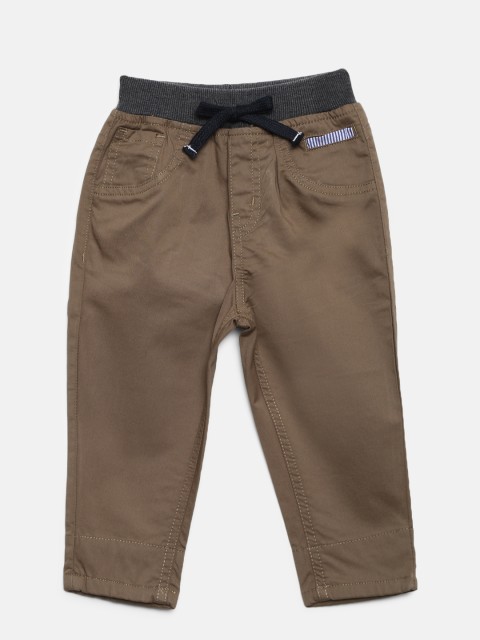 

Gini and Jony Boys Khaki Regular Fit Solid Trousers