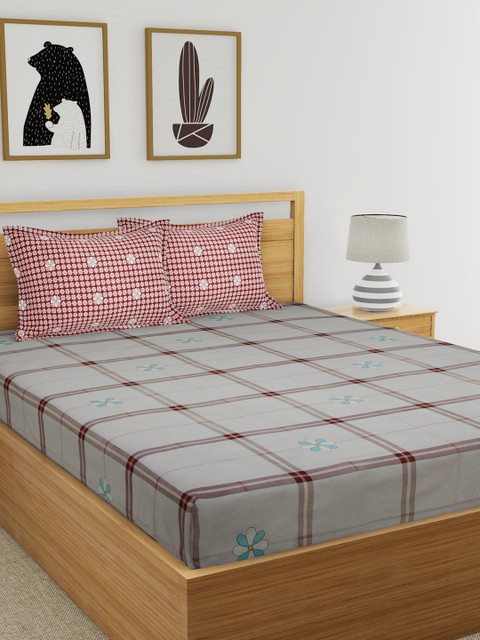 

EverHOME Grey & Off-White Geometric 144 TC Cotton 1 Queen Bedsheet with 2 Pillow Covers