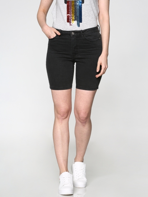 

ONLY Women Black Washed Skinny Fit Denim Shorts