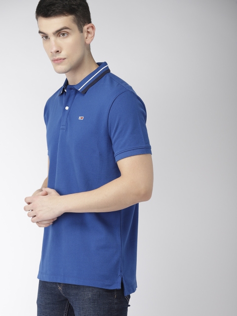 

Tommy Hilfiger Men Blue Solid Polo Collar T-shirt
