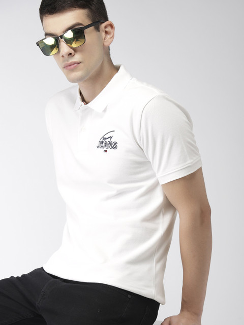 

Tommy Hilfiger Men White Solid Polo Collar T-shirt